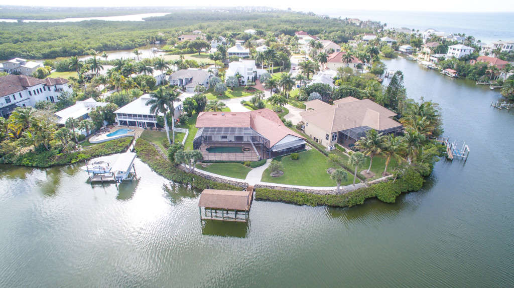 Carolands on Estero Bay